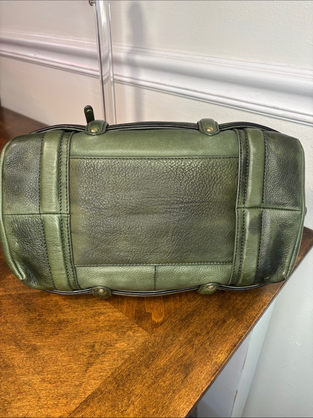 π₯Cole Haan Vintage green leather satchel with a structured, top handle design - Picture 15 of 16